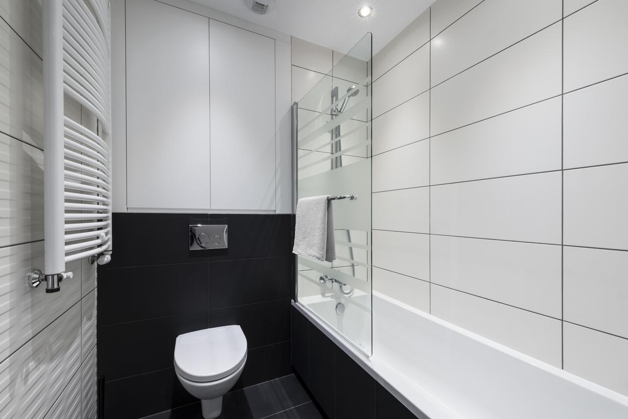 Executive Suites Moduo ワルシャワ エクステリア 写真